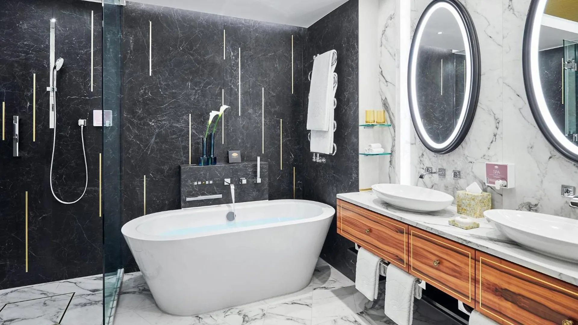 Mandarin Oriental, Munich Otel 5*,  Almanya